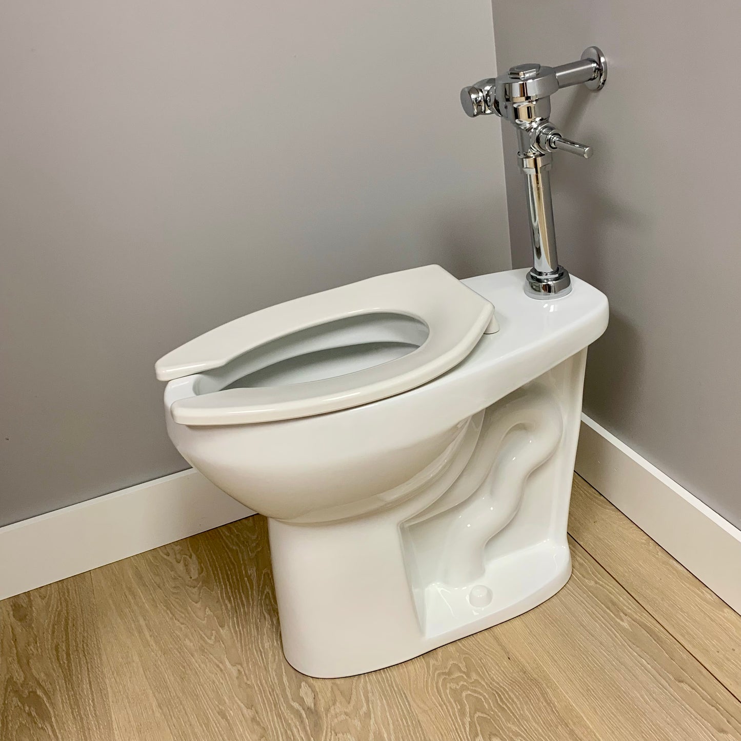 Commercial 20 inch Extra Tall Elongated Bowl for Spud and Flushometer